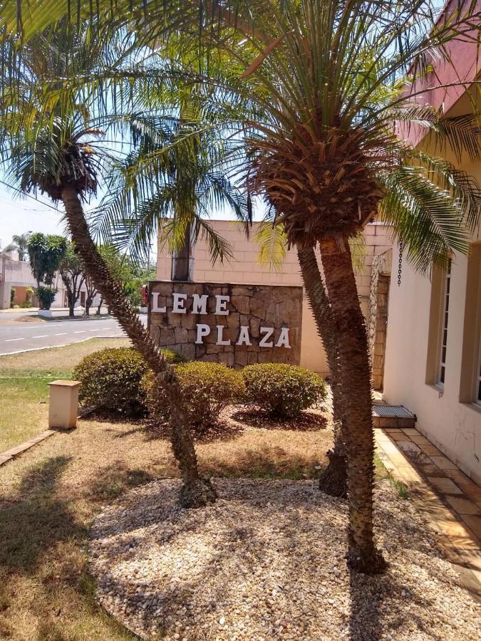 Leme Plaza Hotel Екстер'єр фото