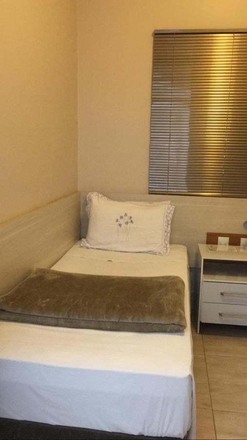 Leme Plaza Hotel Екстер'єр фото