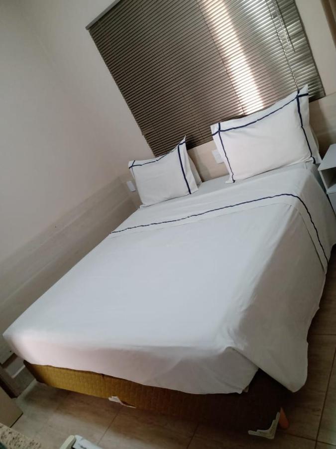 Leme Plaza Hotel Екстер'єр фото