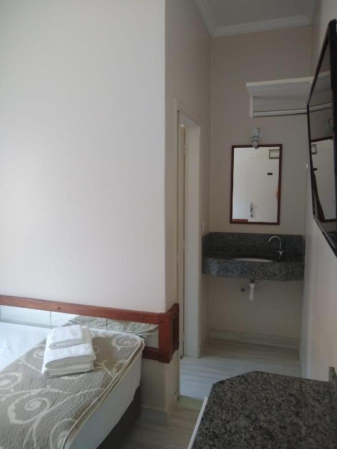 Leme Plaza Hotel Екстер'єр фото