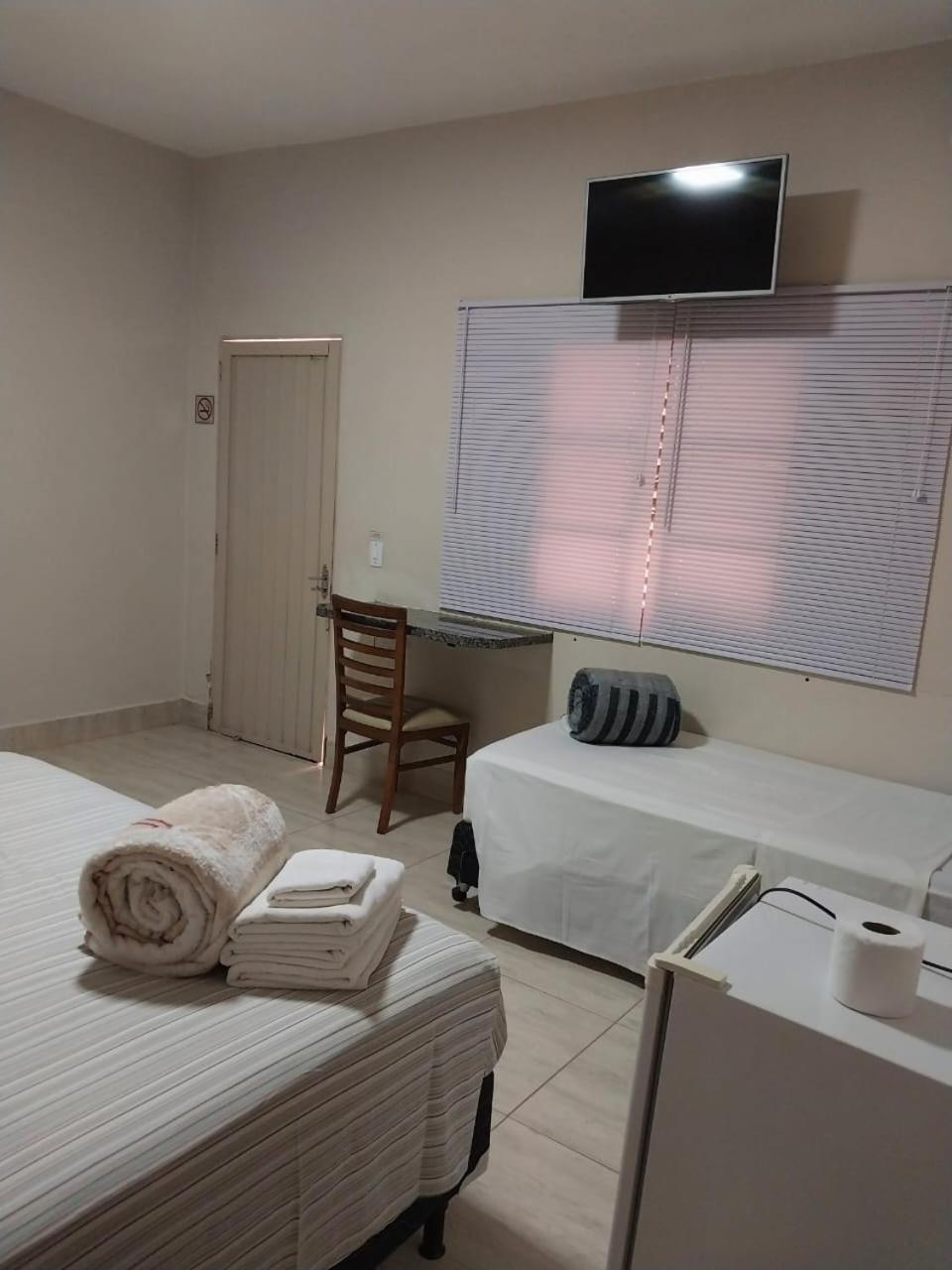 Leme Plaza Hotel Екстер'єр фото